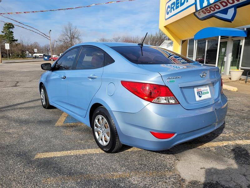 Hyundai Accent GLS 4-Door 2014