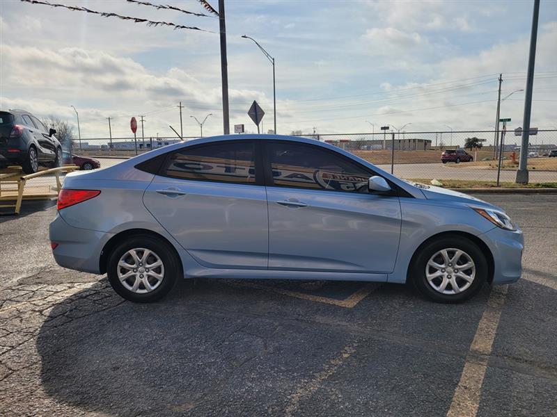 Hyundai Accent GLS 4-Door 2014
