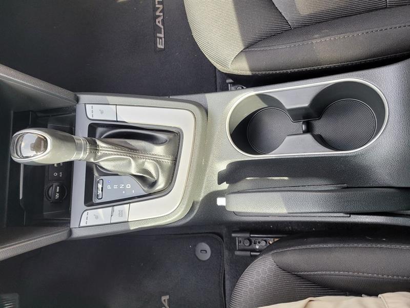 Hyundai Elantra Limited 2018