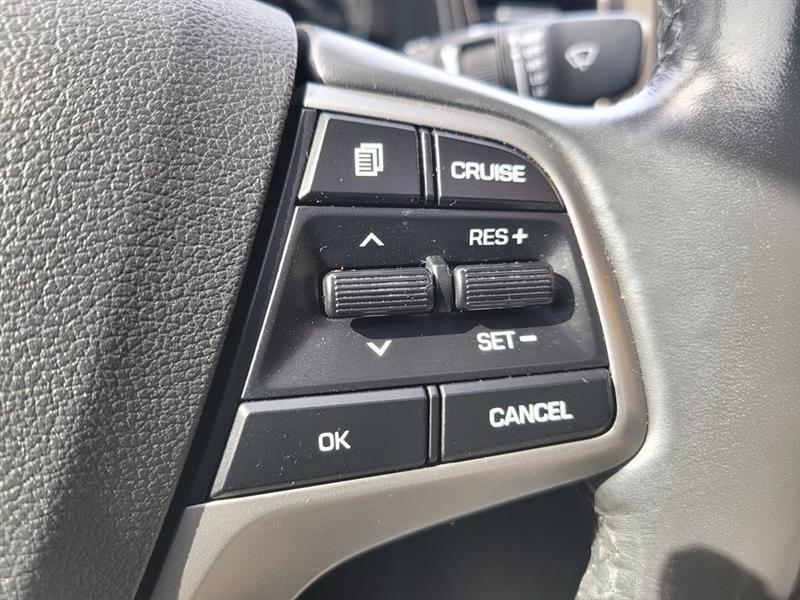 Hyundai Elantra Limited 2018