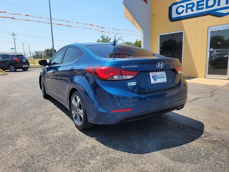 Hyundai Elantra  2014