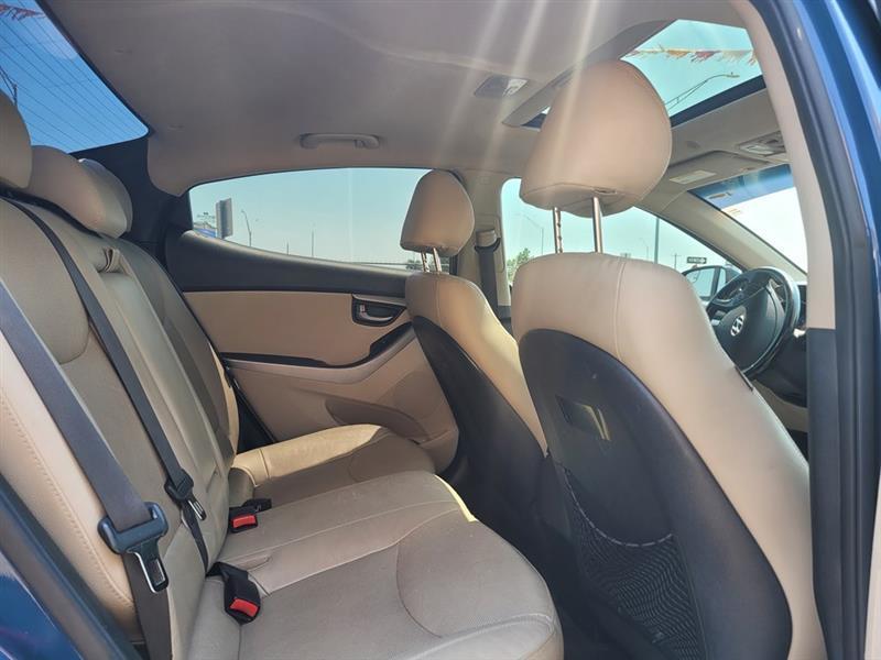 Hyundai Elantra  2014