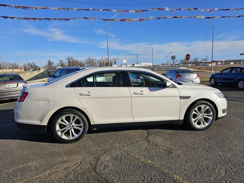 Ford Taurus  2013