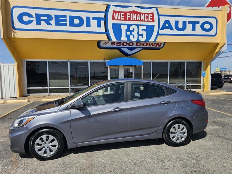 Hyundai Accent SE 4-Door 6A 2017