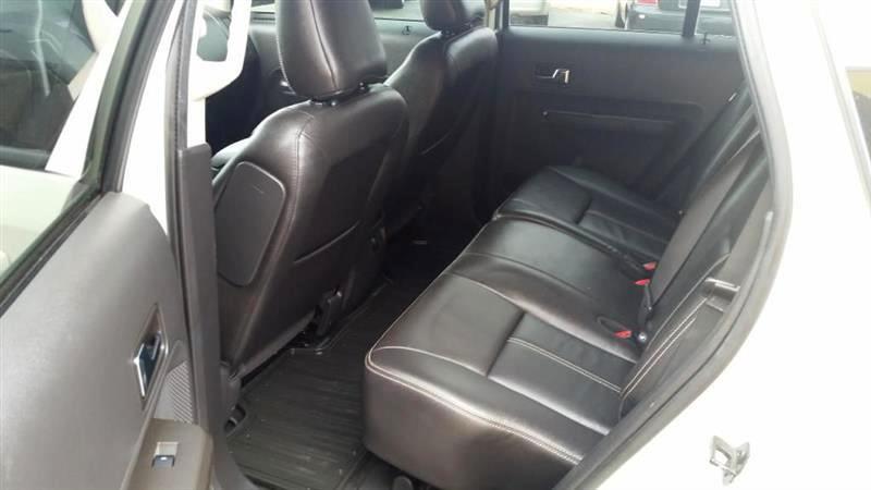 Ford Edge Limited FWD 2010