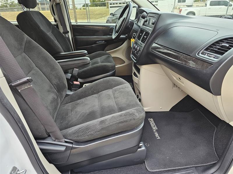 Dodge Grand Caravan SE 2017