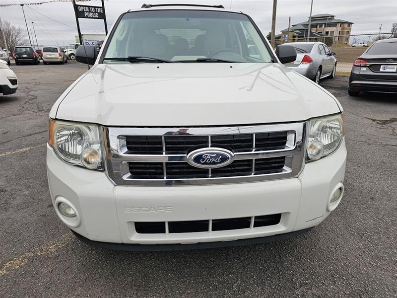 Ford Escape XLT FWD 2010