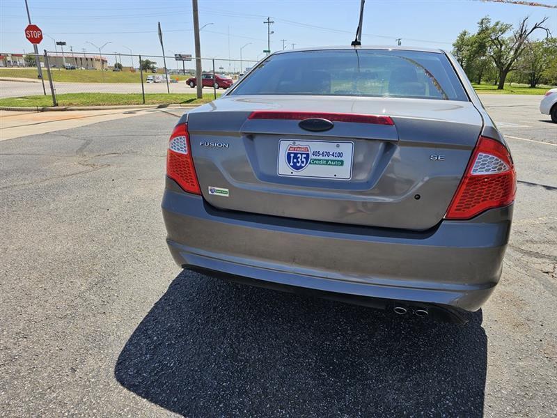Ford Fusion SE 2010