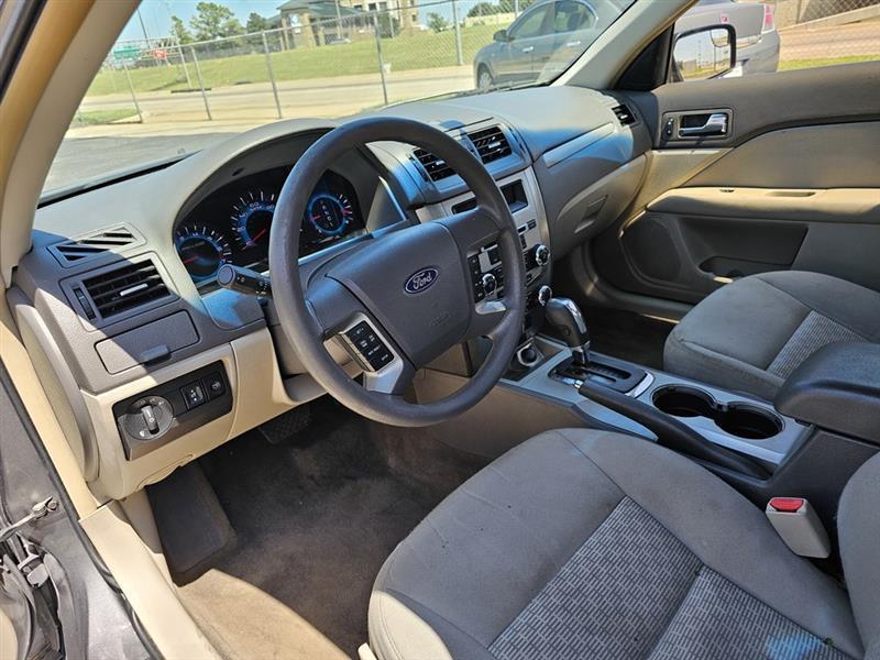 Ford Fusion  2010