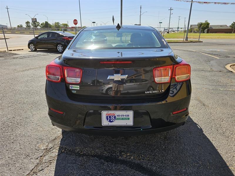 Chevrolet Malibu  2015