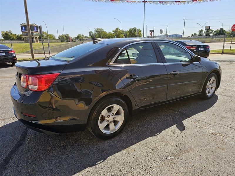 Chevrolet Malibu  2015