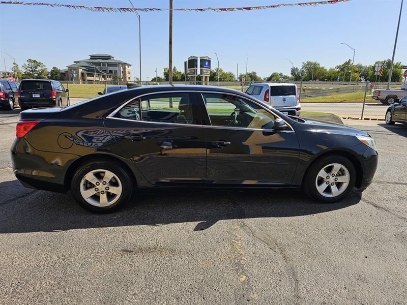 Chevrolet Malibu  2015