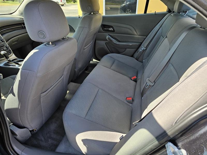 Chevrolet Malibu  2015
