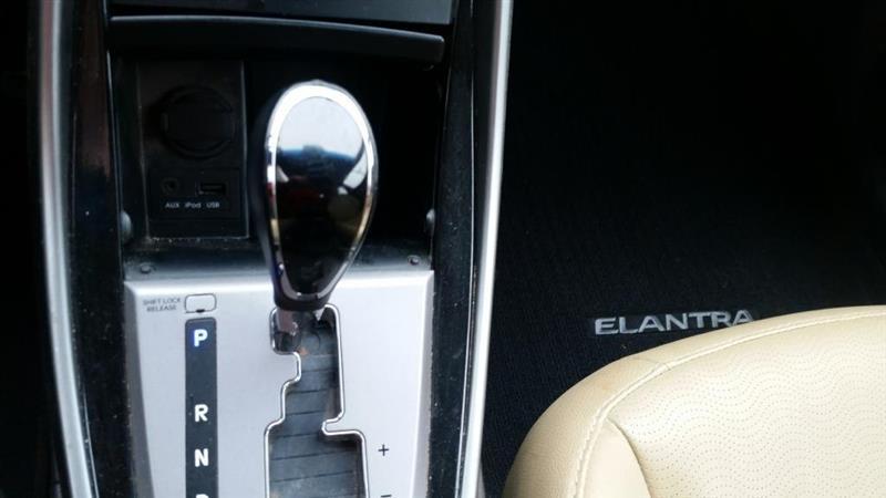 Hyundai Elantra GLS A/T 2011