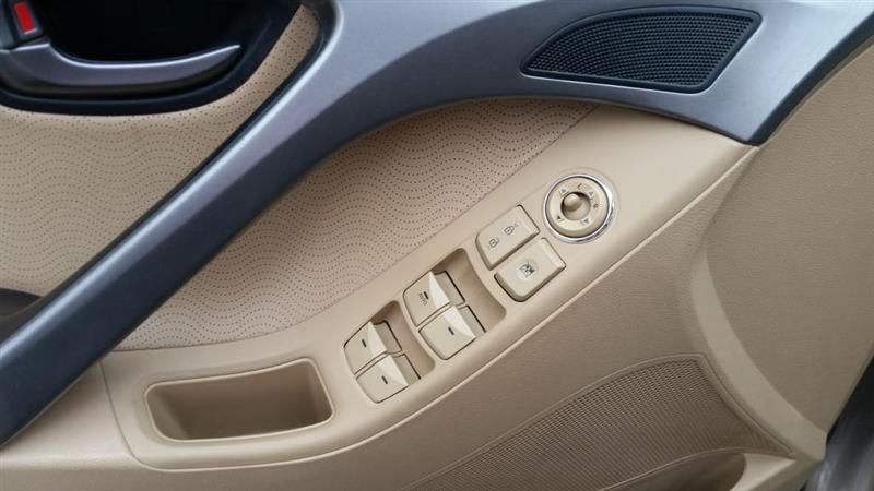 Hyundai Elantra GLS A/T 2011