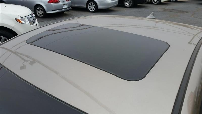 Hyundai Elantra GLS A/T 2011