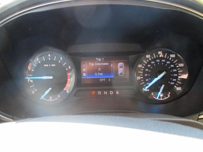 Ford Fusion S 2014