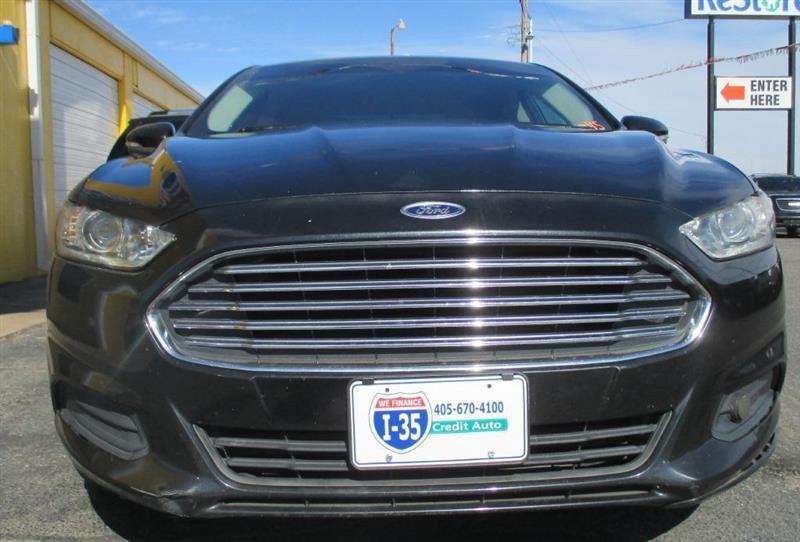 Ford Fusion S 2014