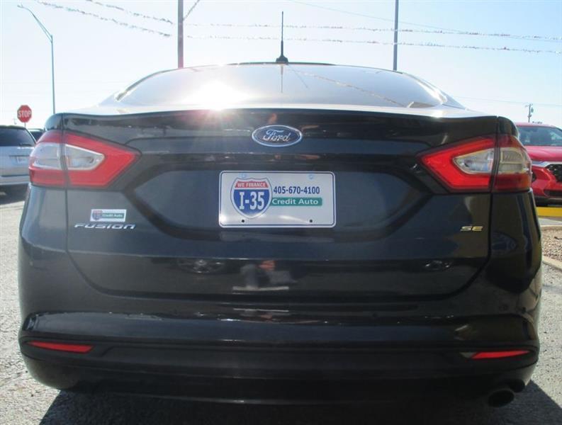 Ford Fusion S 2014