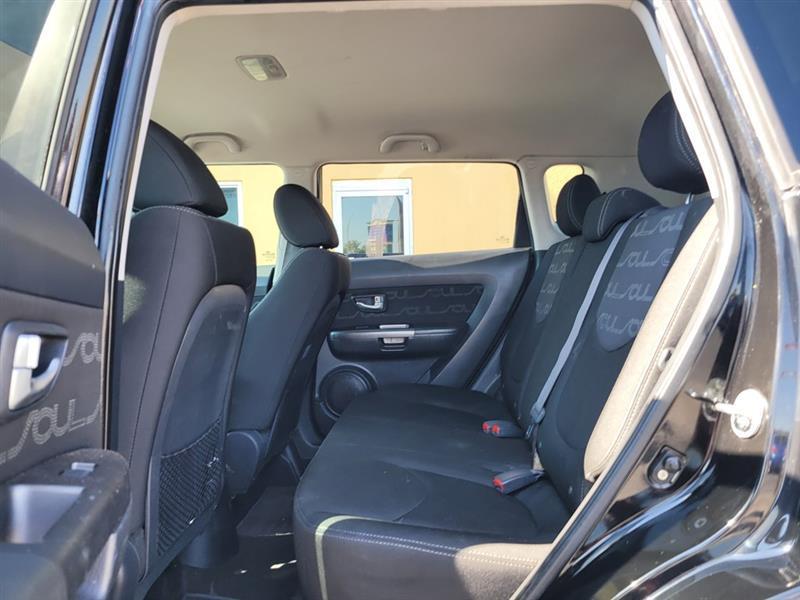 Kia Soul + 2011