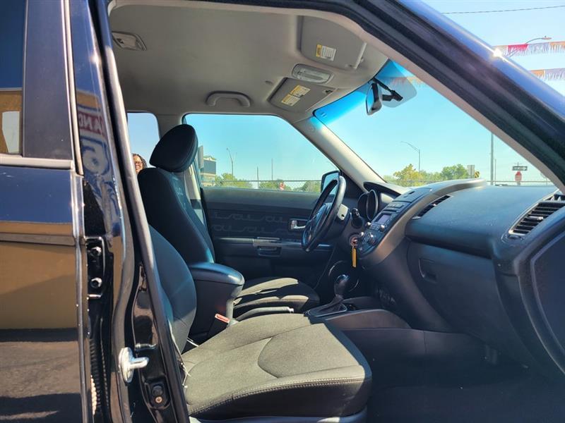 Kia Soul + 2011