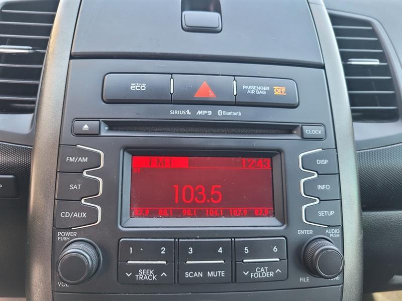 Kia Soul + 2011