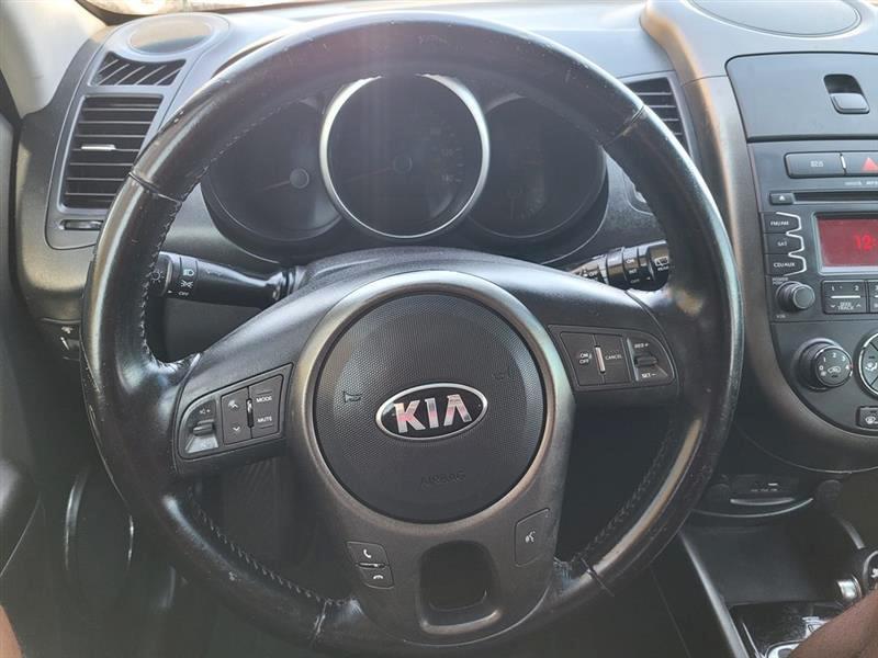Kia Soul + 2011