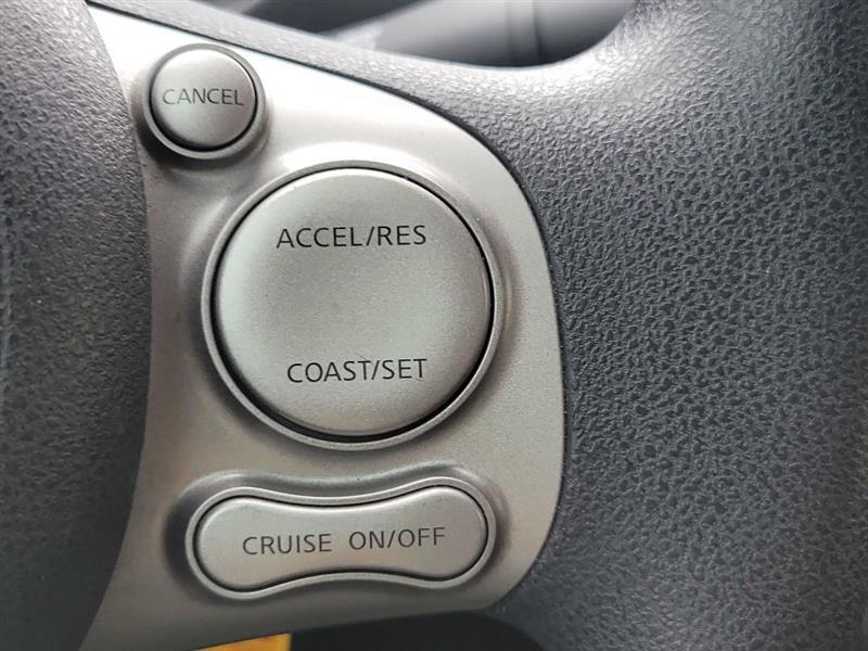 Nissan Versa 1.6 S Sedan 2012