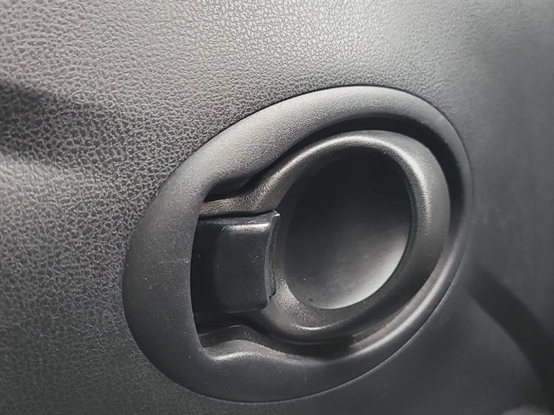 Nissan Versa 1.6 S Sedan 2012
