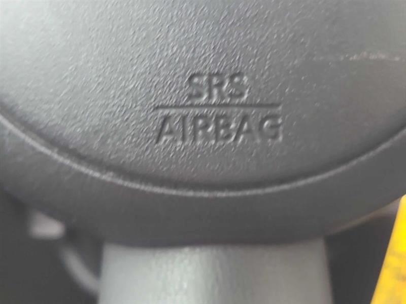 Nissan Versa 1.6 S Sedan 2012