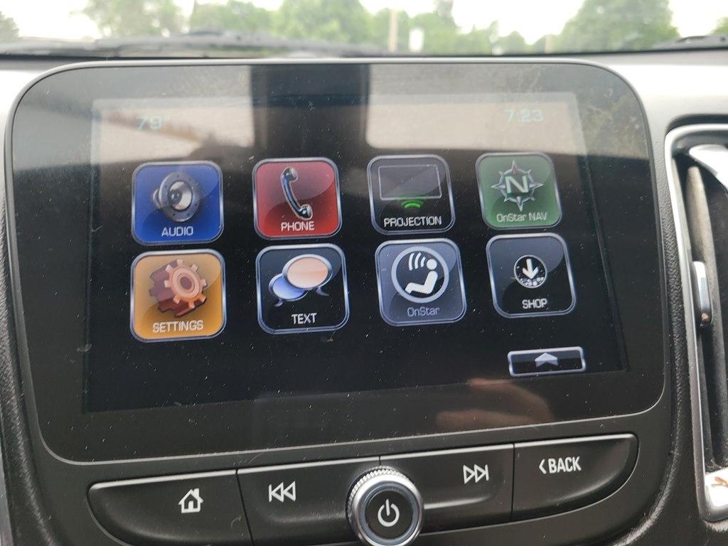 Chevrolet Malibu  2017
