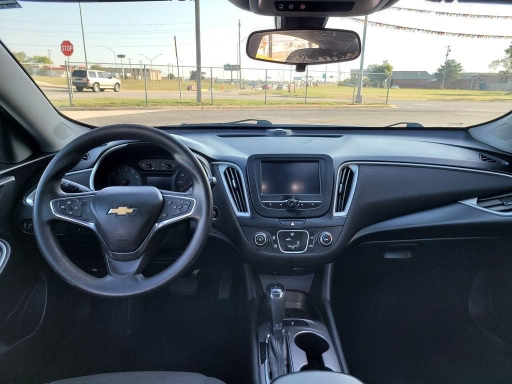Chevrolet Malibu 4dr Sdn LS w/1LS 2017
