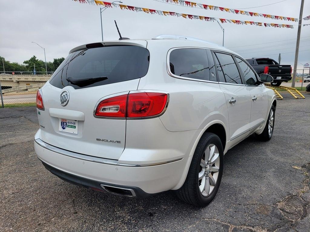 Buick Enclave FWD 4dr Leather 2017