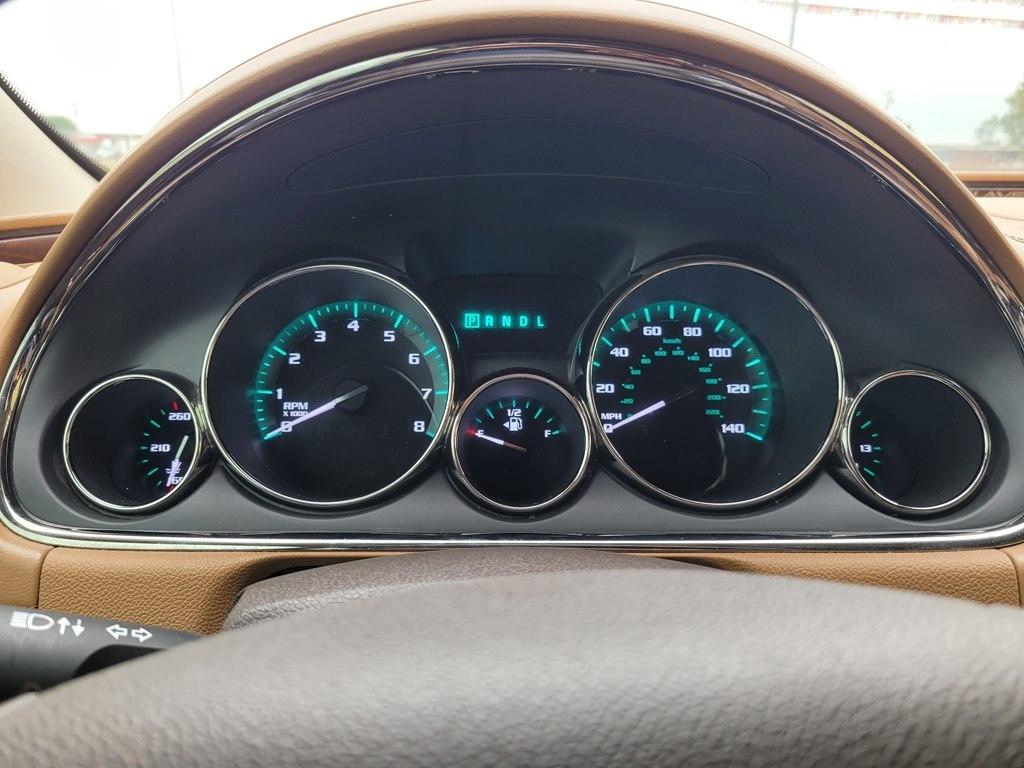 Buick Enclave FWD 4dr Leather 2017
