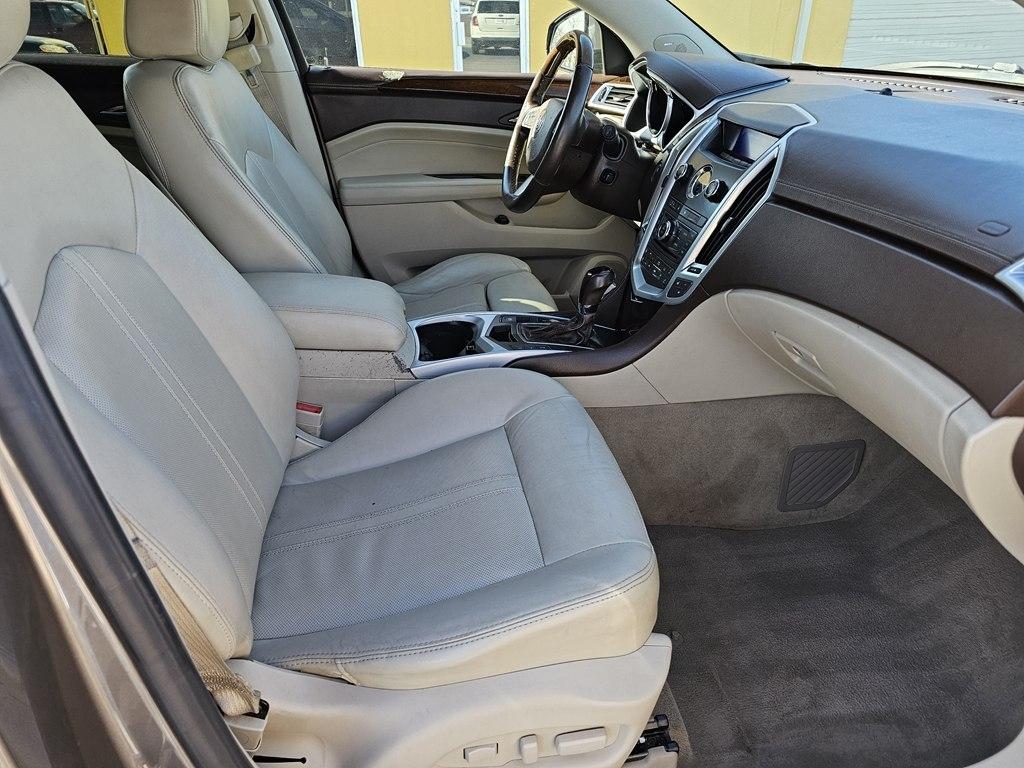 Cadillac SRX FWD 4dr Luxury Collection 2012