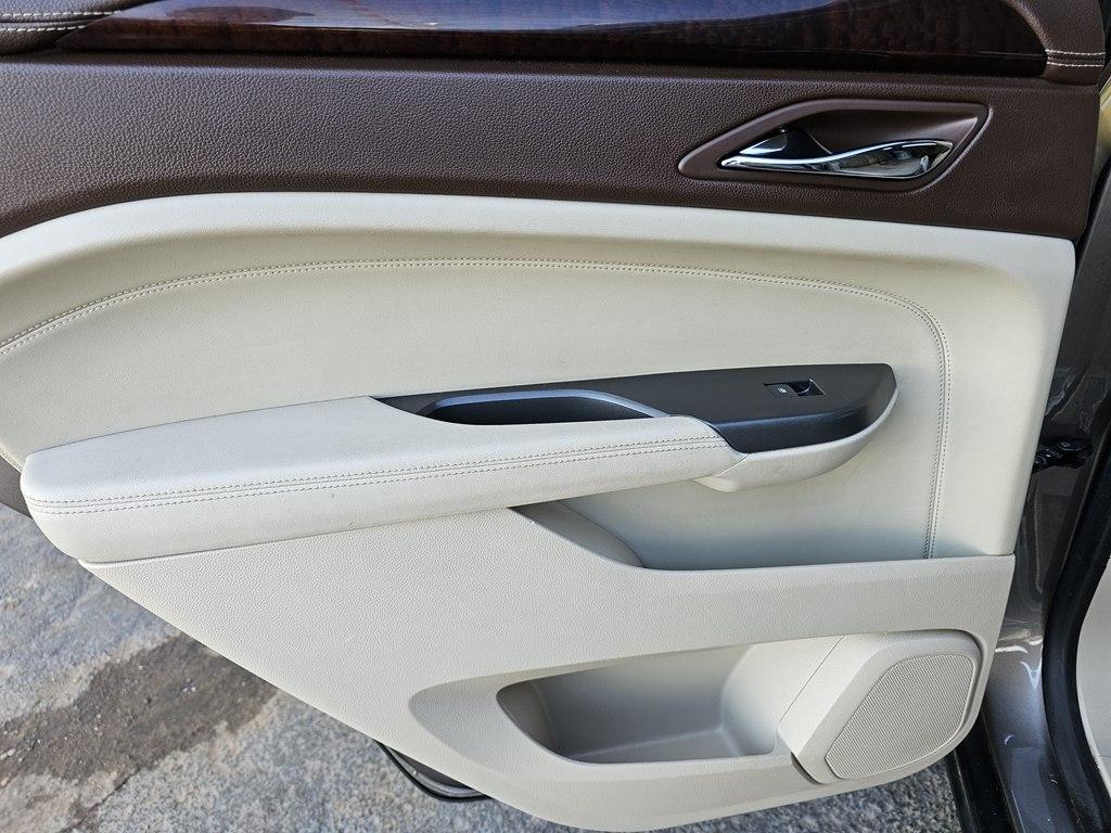 Cadillac SRX FWD 4dr Luxury Collection 2012
