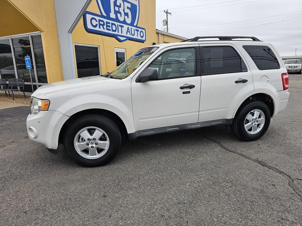 Ford Escape 4WD 4dr XLT 2012