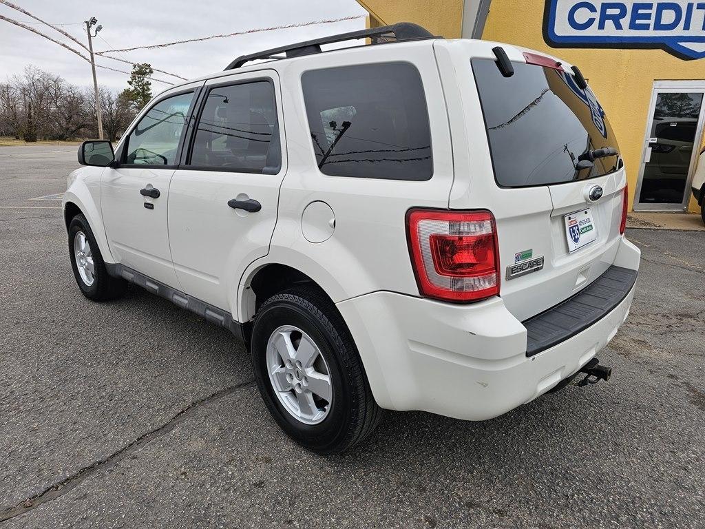 Ford Escape 4WD 4dr XLT 2012