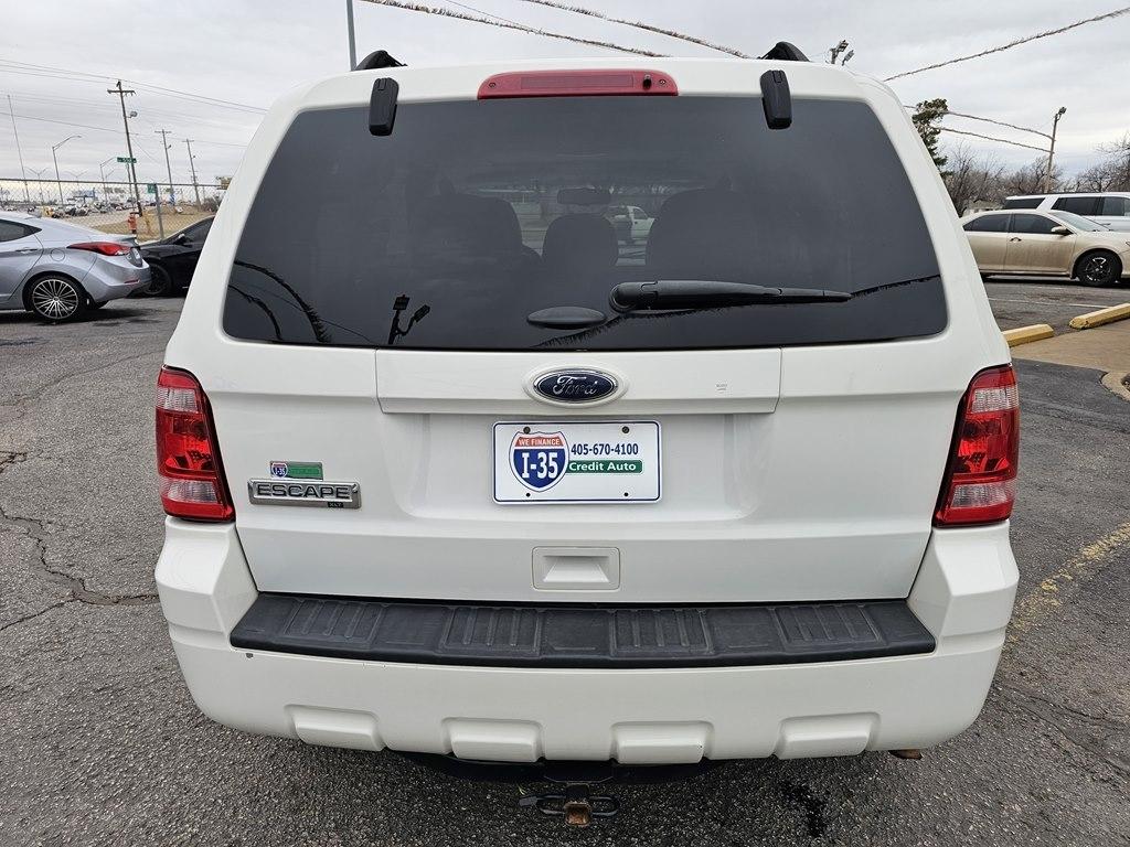 Ford Escape 4WD 4dr XLT 2012