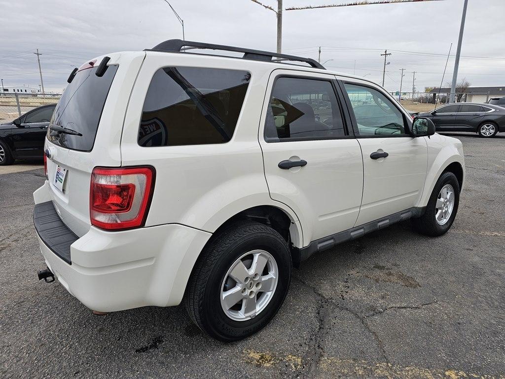 Ford Escape 4WD 4dr XLT 2012
