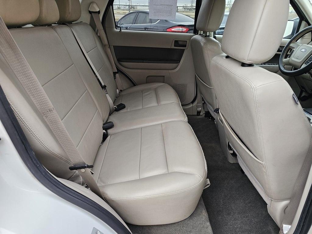 Ford Escape 4WD 4dr XLT 2012