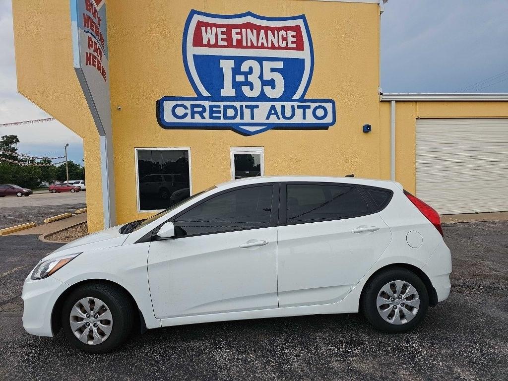 Hyundai Accent 5dr HB Auto SE 2013