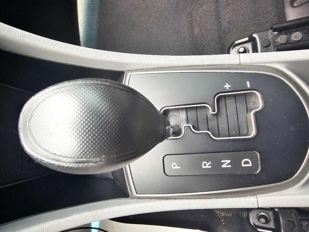 Hyundai Accent 5dr HB Auto SE 2013