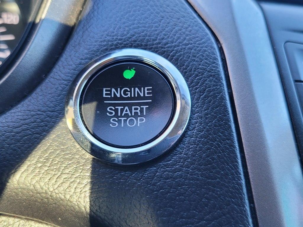 Ford Fusion SE FWD 2017