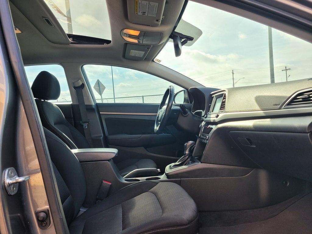 Hyundai Elantra Value Edition 2.0L Auto (Alabama) 2018