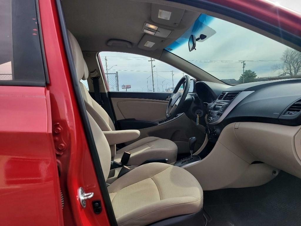 Hyundai Accent 4dr Sdn Auto SE 2016