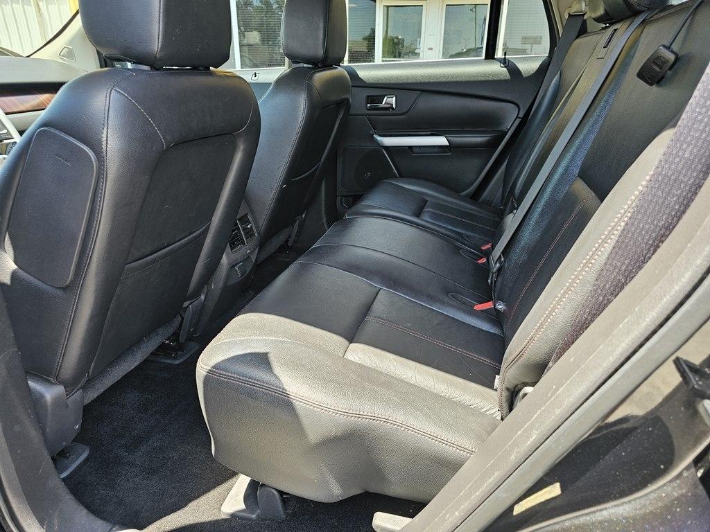 Ford Edge 4dr Limited FWD 2013