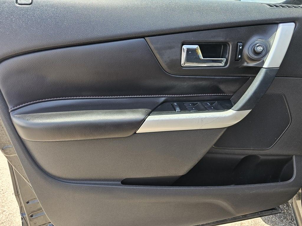 Ford Edge 4dr Limited FWD 2013