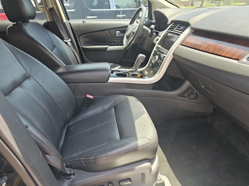 Ford Edge 4dr Limited FWD 2013