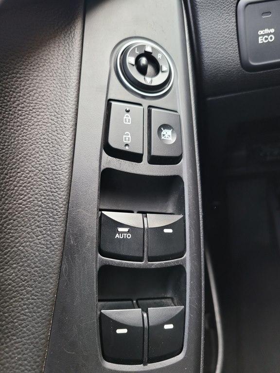 Hyundai Elantra 4dr Sdn Auto Limited PZEV (Alabama Plant) 2014
